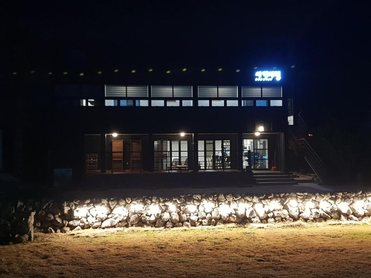 Sagye Travel Seogwipo Exterior foto